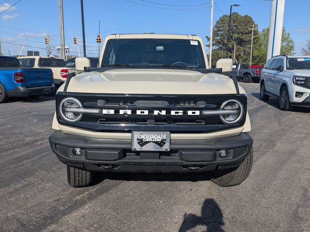 Certified 2025 Ford Bronco Outer Banks image 9