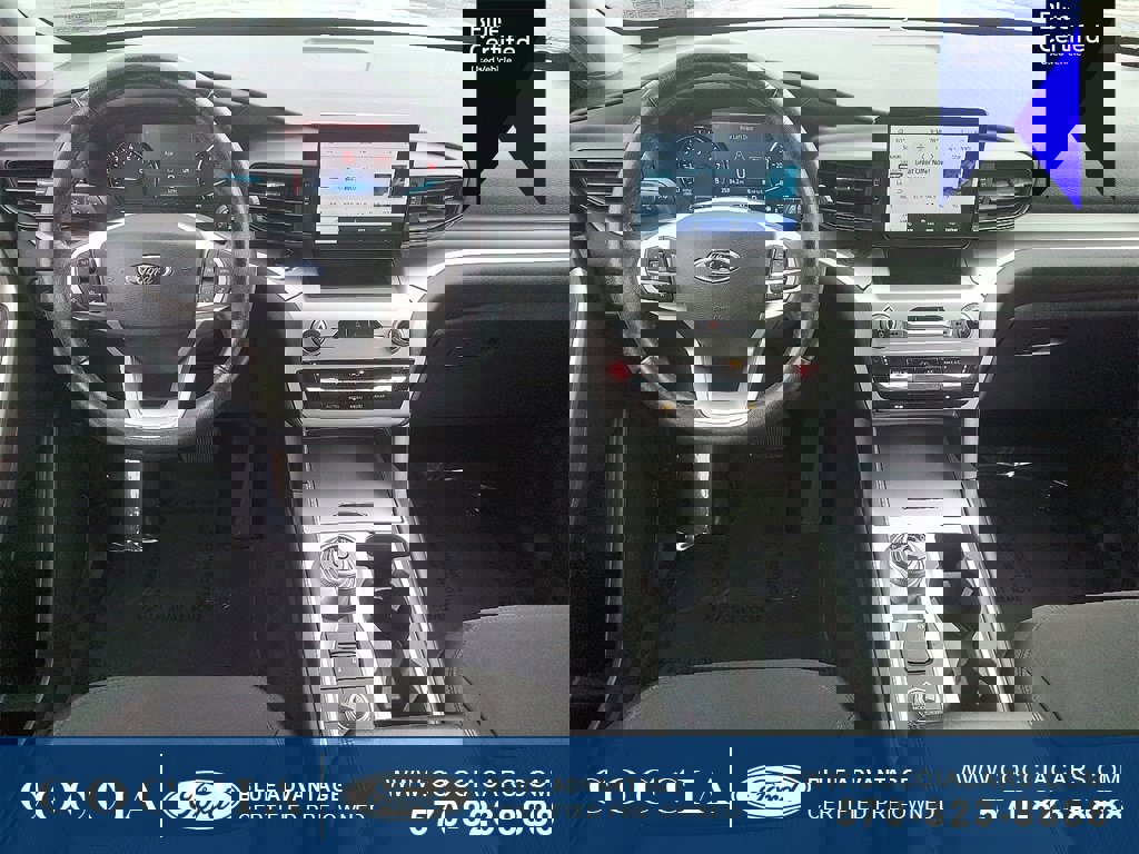 Certified 2022 Ford Explorer XLT image 12