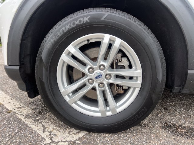 Certified 2023 Ford Explorer XLT w/ Equipment Group 202A AWD/4WD image 16
