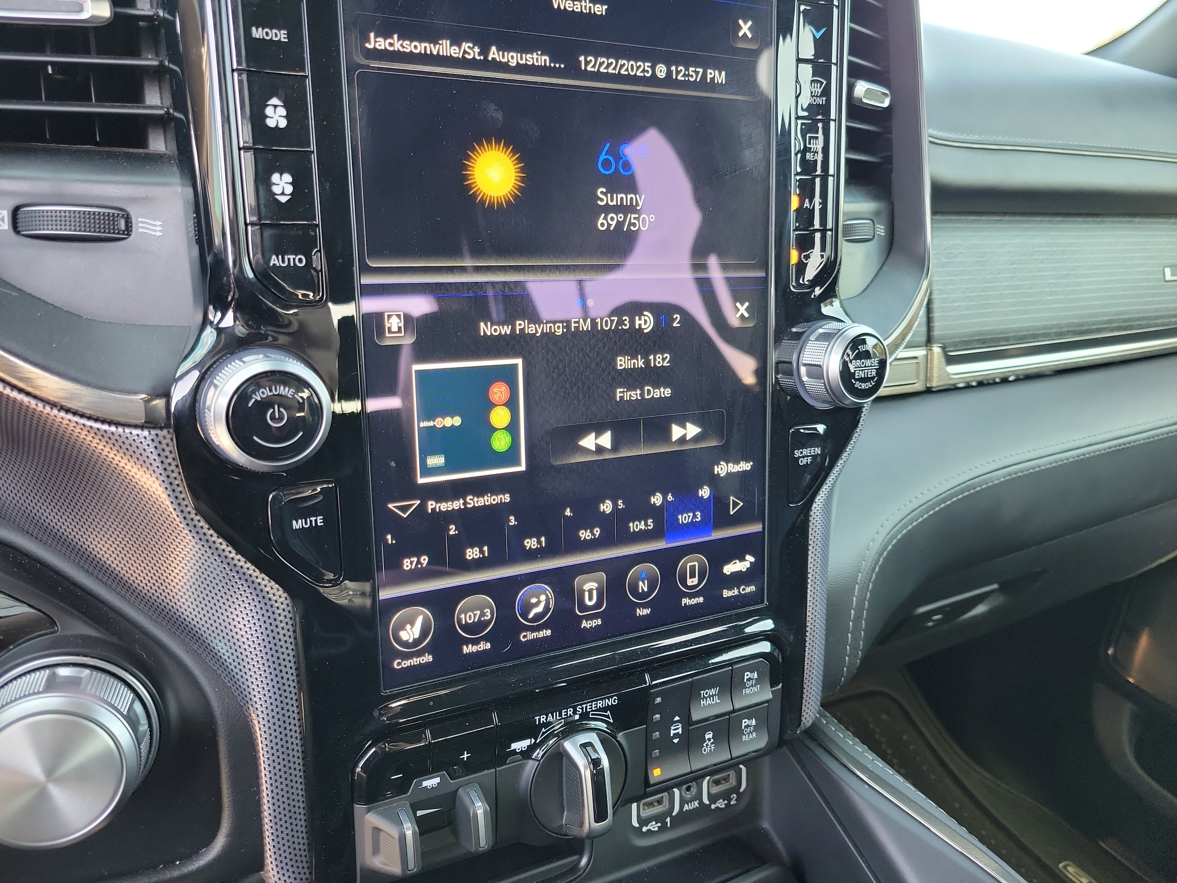 Used 2021 RAM 1500 Limited w/ Night Edition image 18