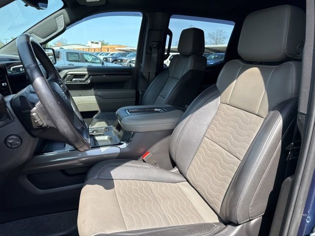 Used 2022 Chevrolet Silverado 1500 ZR2 w/ Technology Package image 11