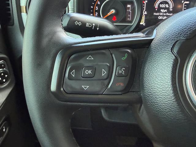 Used 2025 Jeep Wrangler Unlimited Sport AWD/4WD image 15