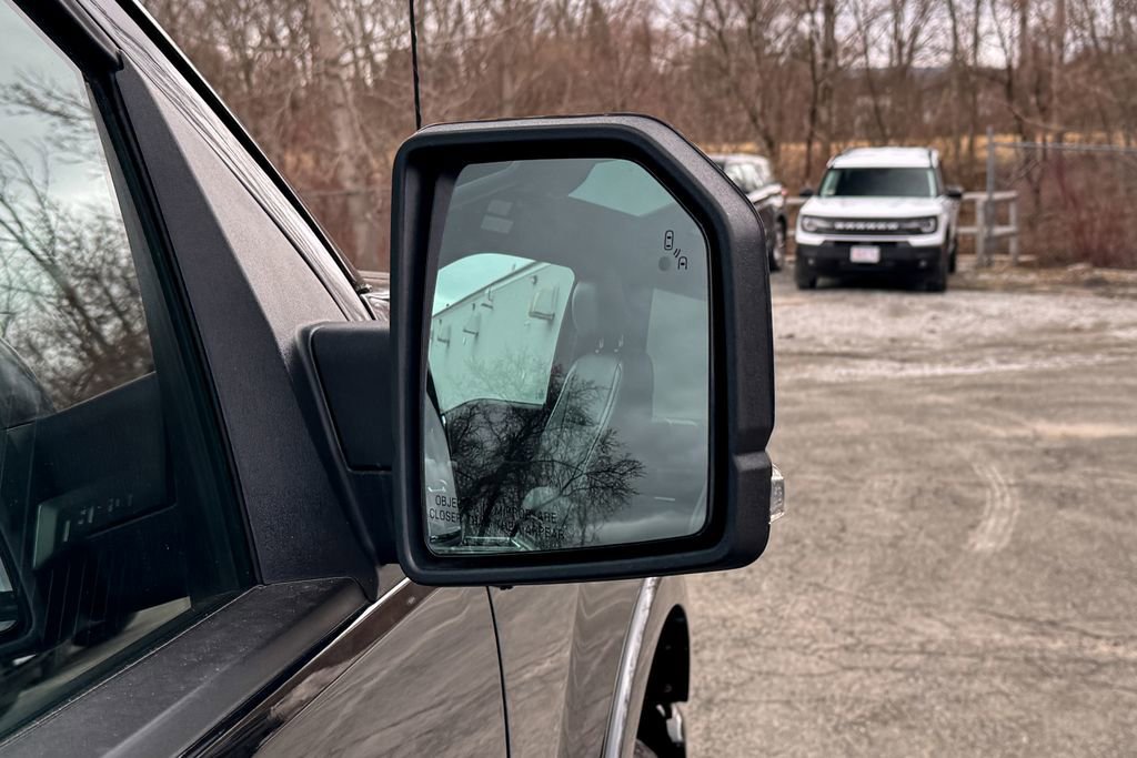 Certified 2017 Ford F150 Lariat image 14