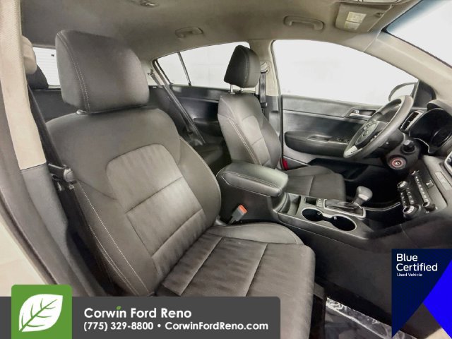 Used 2022 Kia Sportage LX AWD/4WD image 29