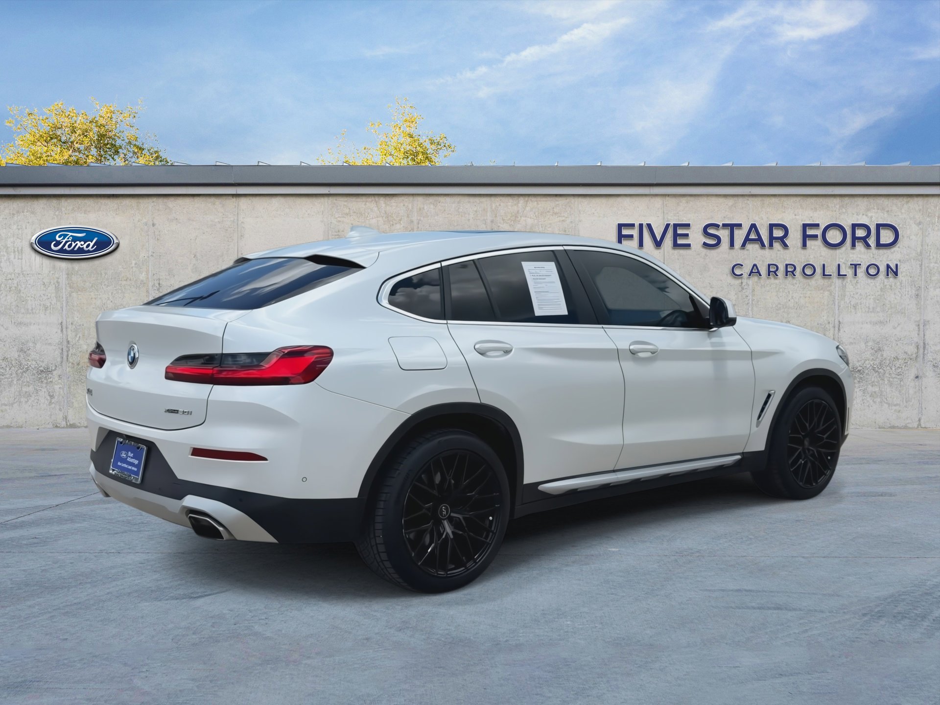 Used 2022 BMW X4 xDrive30i w/ Premium Package 2 AWD/4WD image 8