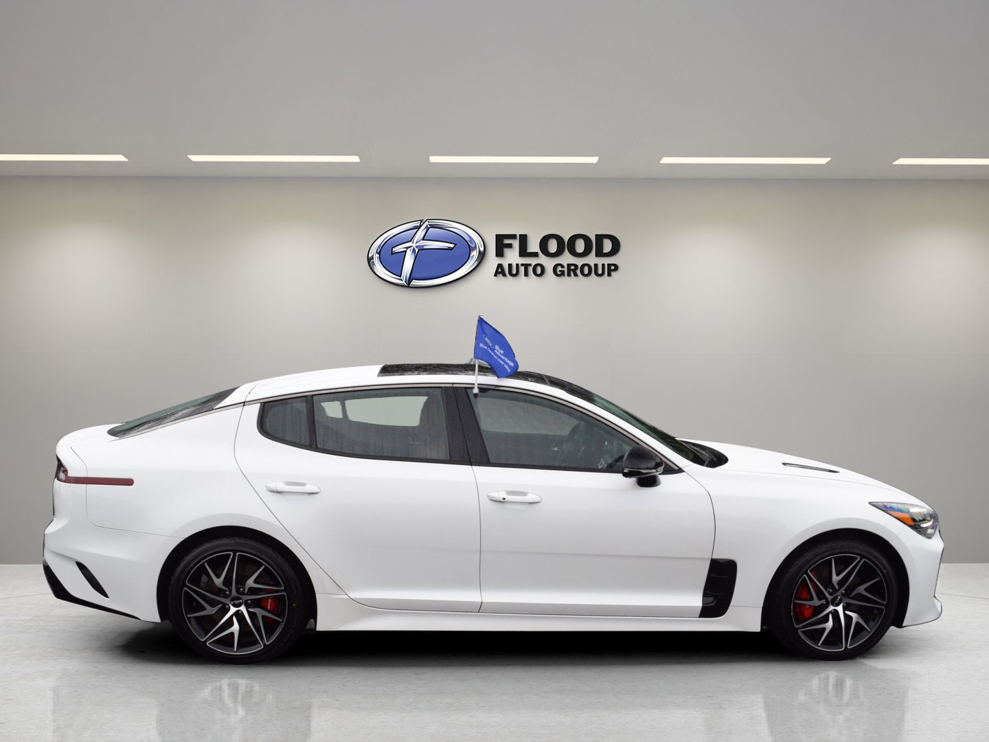 Used 2023 Kia Stinger GT-Line w/ Sun & Sound Package image 3