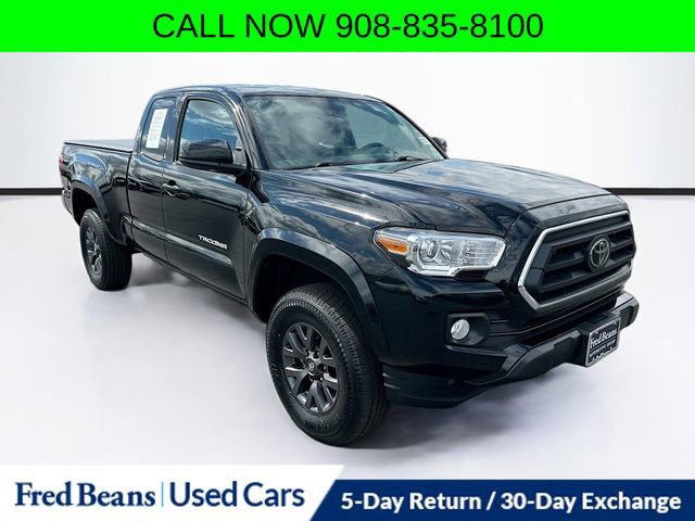 Used 2023 Toyota Tacoma SR5 AWD/4WD image 1