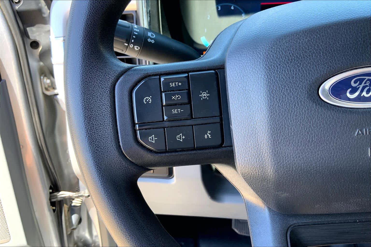Certified 2023 Ford F250 XLT w/ XLT Premium Package AWD/4WD image 24