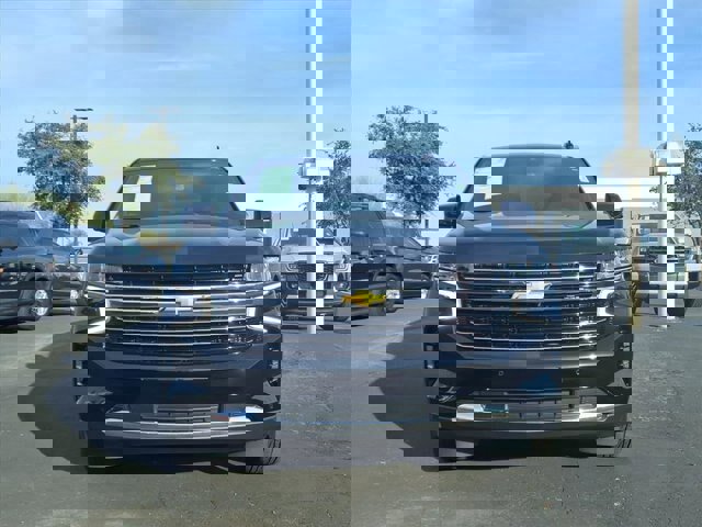 Used 2022 Chevrolet Tahoe LT w/ LT Signature Package image 2