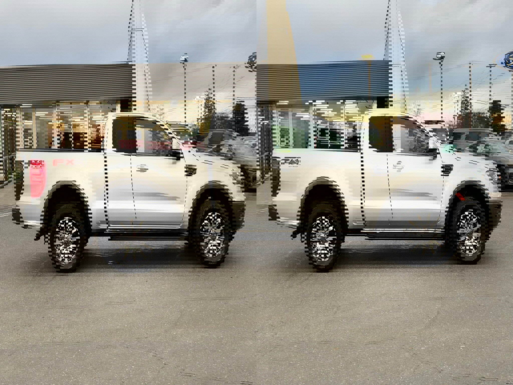 Certified 2019 Ford Ranger Lariat w/ Equipment Group 501A Mid image 3