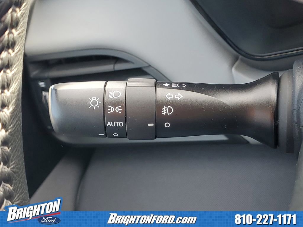Used 2023 Subaru Outback Premium image 19
