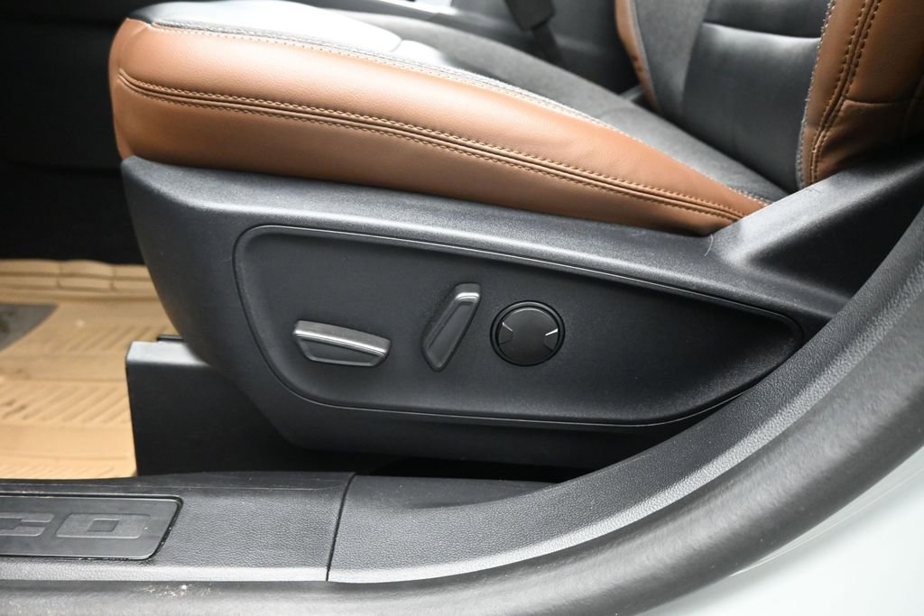 Certified 2022 Ford Bronco Sport Outer Banks w/ Tech Package AWD/4WD image 11