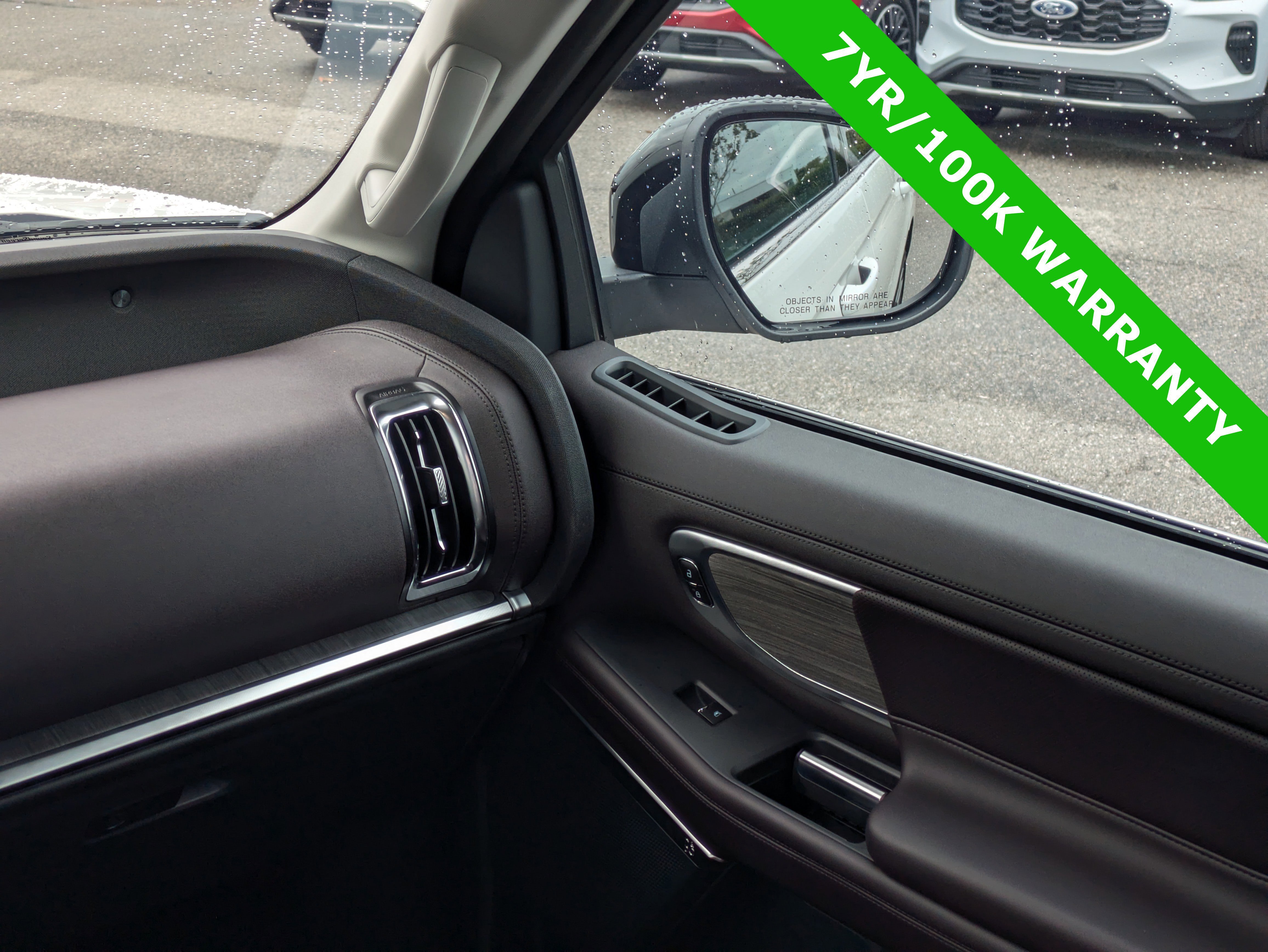 Certified 2025 Ford Expedition Platinum w/ Platinum Ultimate Package image 21