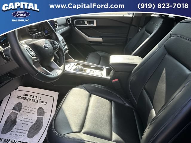 Certified 2024 Ford Explorer XLT w/ Equipment Group 202A RWD image 19