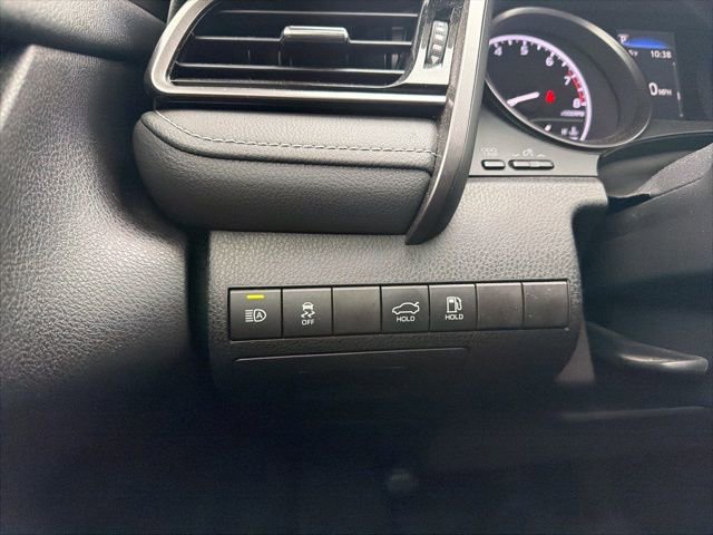Used 2023 Toyota Camry SE w/ Convenience Package image 17