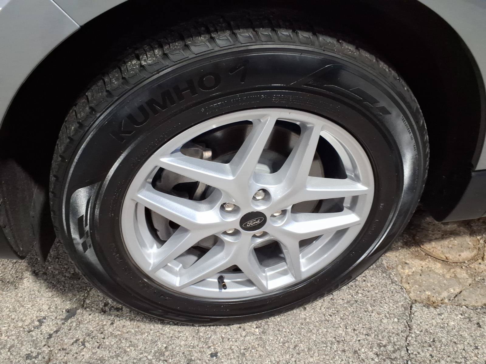 Certified 2024 Ford Edge SEL AWD/4WD image 8