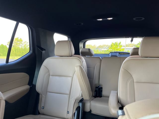 Used 2022 Chevrolet Traverse Premier w/ LPO, Floor Liner Package AWD/4WD image 17