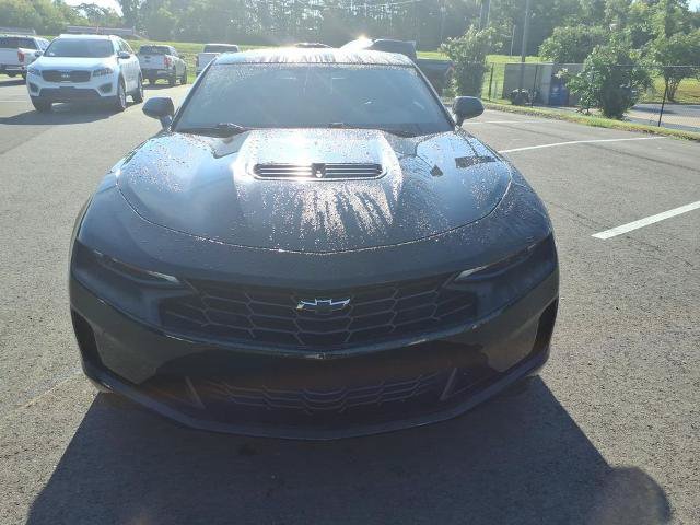 Used 2021 Chevrolet Camaro LT w/ Technology Package RWD image 6