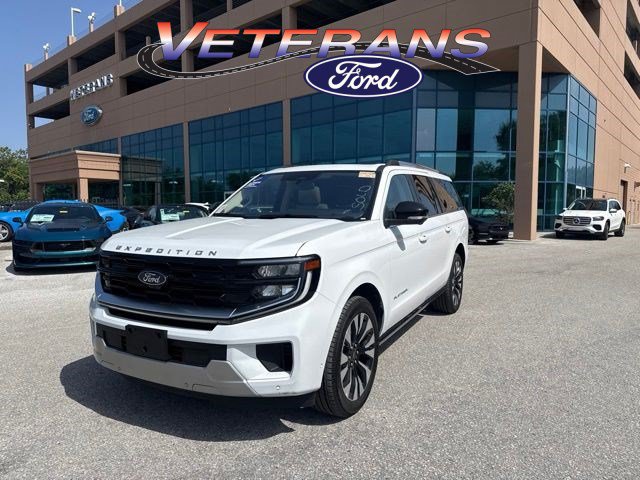 Certified 2025 Ford Expedition Max Platinum w/ Driver's Package