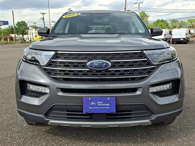 Certified 2023 Ford Explorer XLT w/ Equipment Group 202A AWD/4WD image 2