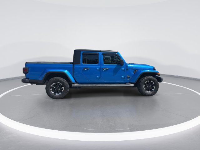Used 2023 Jeep Gladiator Sport AWD/4WD image 8