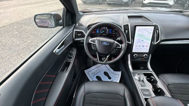 Certified 2023 Ford Edge ST-Line image 13