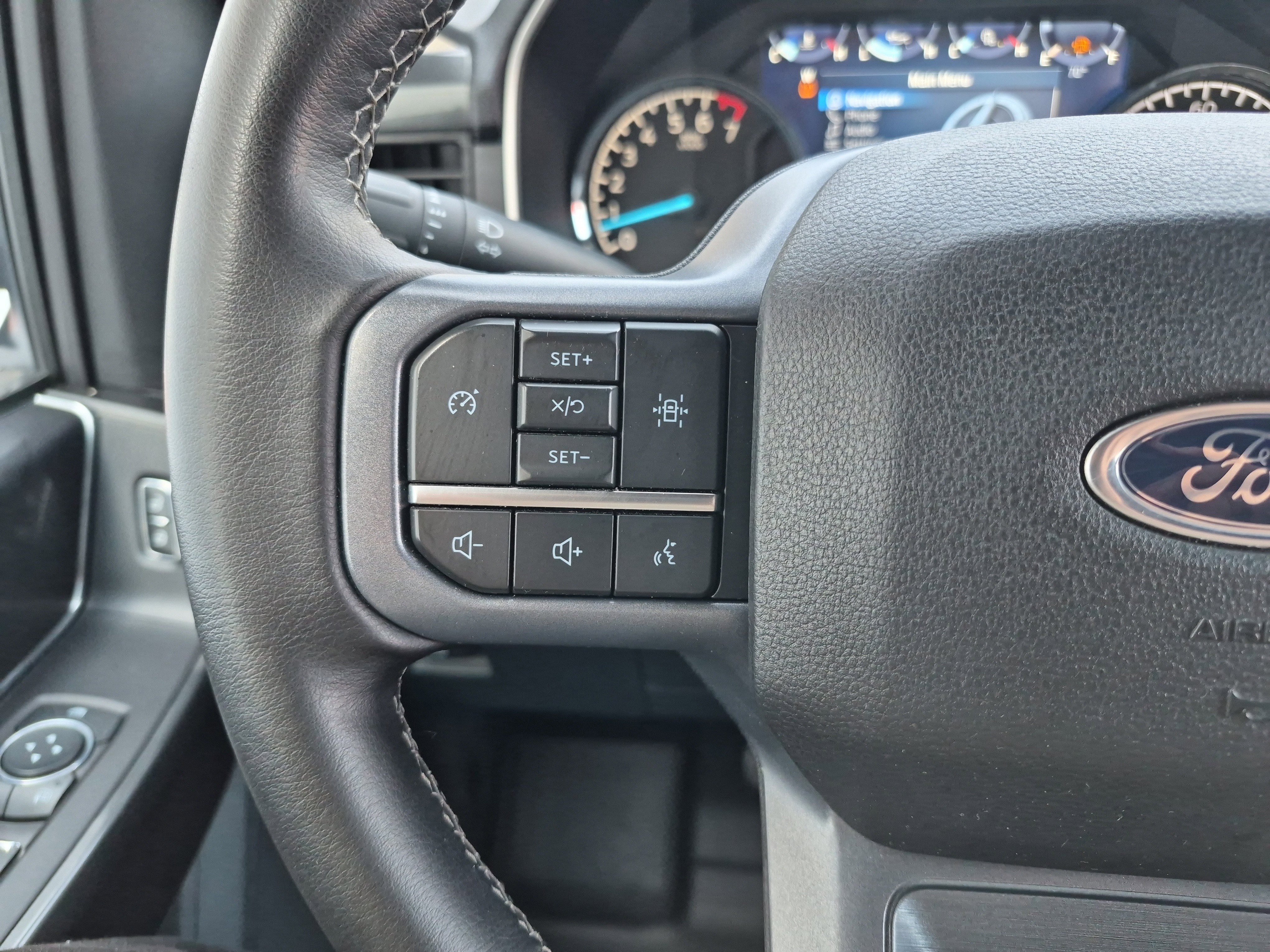 Certified 2023 Ford F150 XLT w/ Equipment Group 302A High image 25