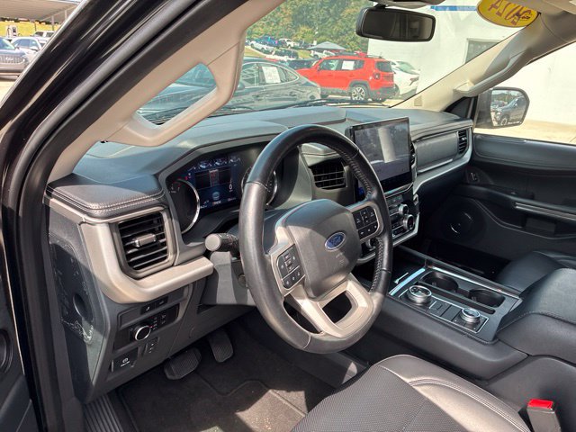 Certified 2024 Ford Expedition XLT AWD/4WD image 63