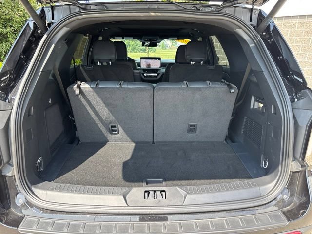 Certified 2026 Ford Explorer ST w/ Sun And Sound Package AWD/4WD image 13