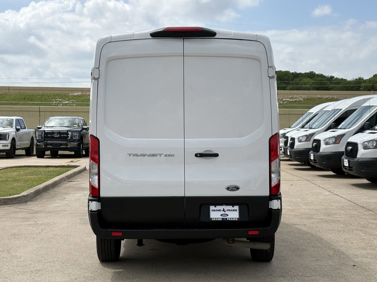 Certified 2023 Ford Transit 250 Medium Roof image 5