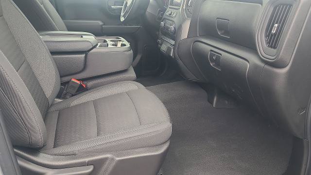 Used 2024 Chevrolet Silverado 1500 Custom w/ LPO, Dark Essentials Package AWD/4WD image 17