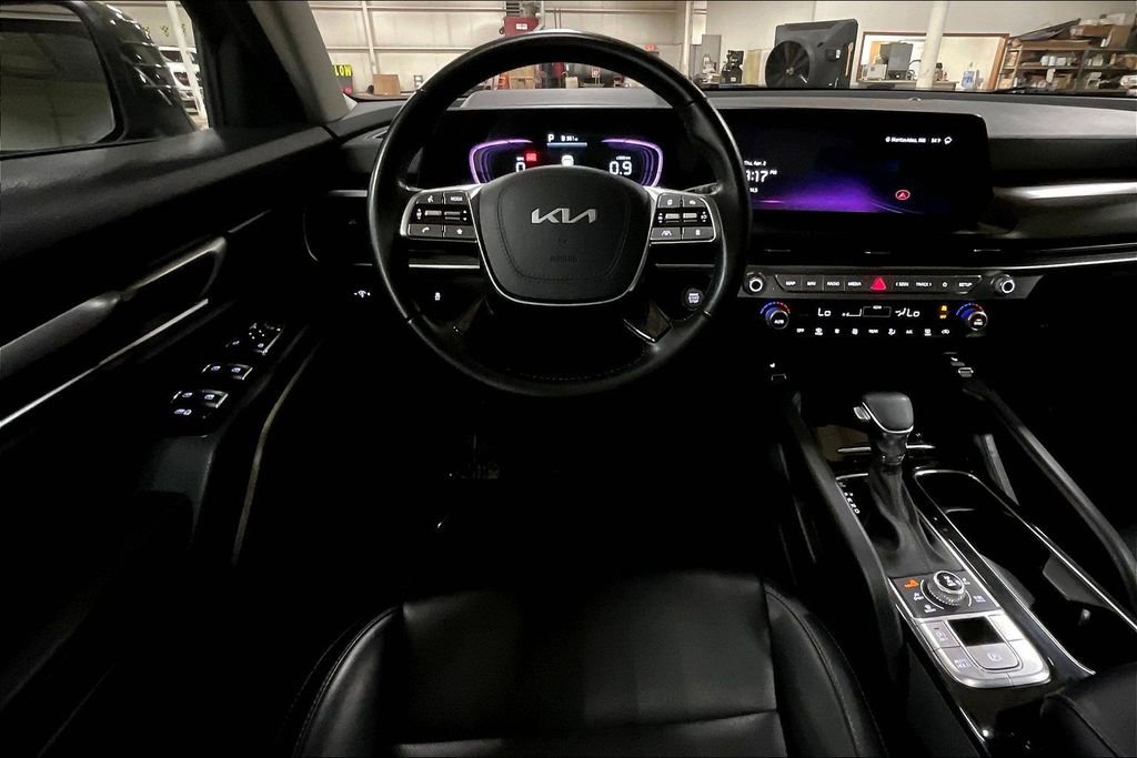 Used 2025 Kia Telluride S AWD/4WD image 5