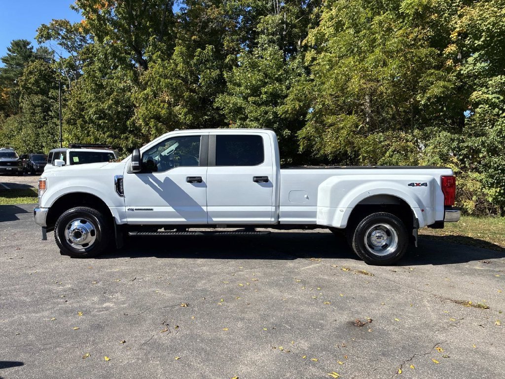 Certified 2022 Ford F350 XL w/ STX Appearance Package AWD/4WD image 4
