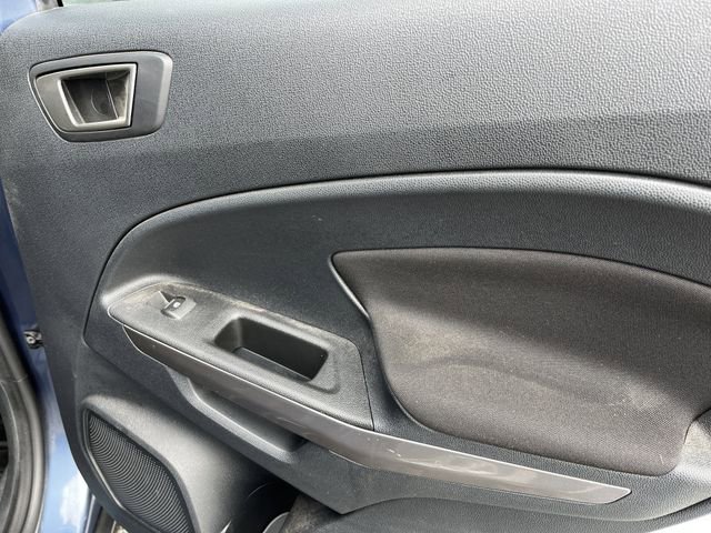 Certified 2021 Ford EcoSport SE image 38
