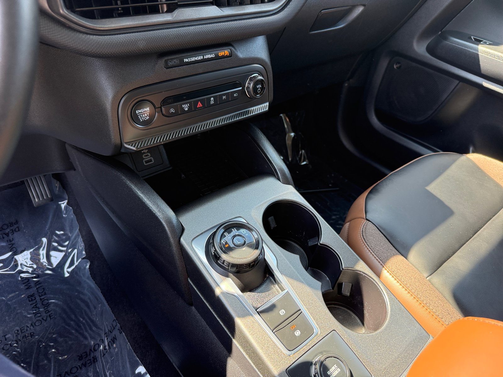 Certified 2025 Ford Bronco Sport Outer Banks w/ Outer Banks Tech Package+ AWD/4WD image 13
