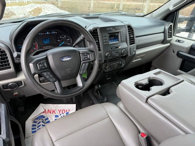 Certified 2017 Ford F550 XL image 19