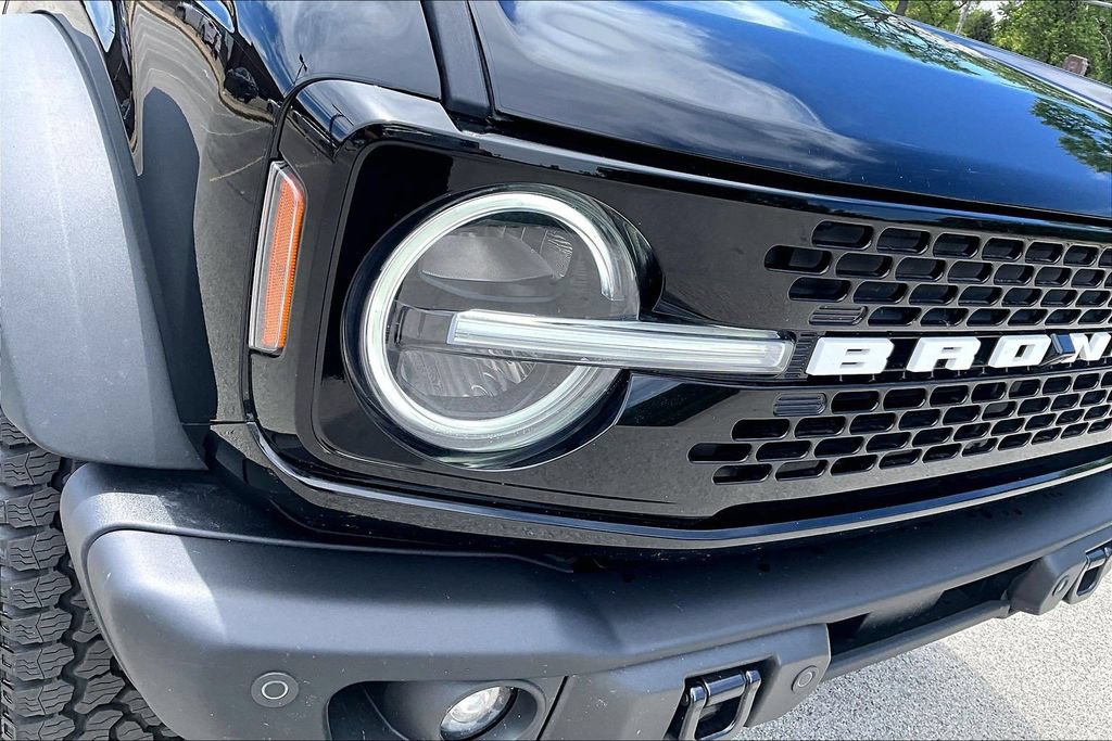Certified 2025 Ford Bronco Badlands w/ Sasquatch Package AWD/4WD image 27
