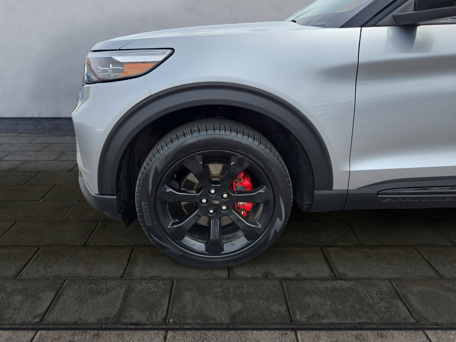 Certified 2022 Ford Explorer ST w/ Equipment Group 401A AWD/4WD image 26