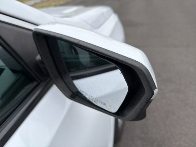 Used 2022 GMC Terrain SLT image 9