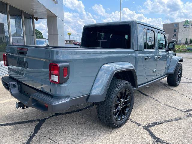 Used 2024 Jeep Gladiator Sport AWD/4WD image 5