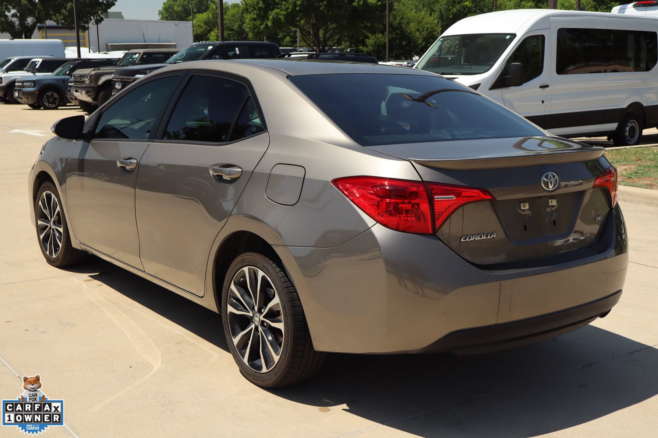 Used 2019 Toyota Corolla SE FWD image 6