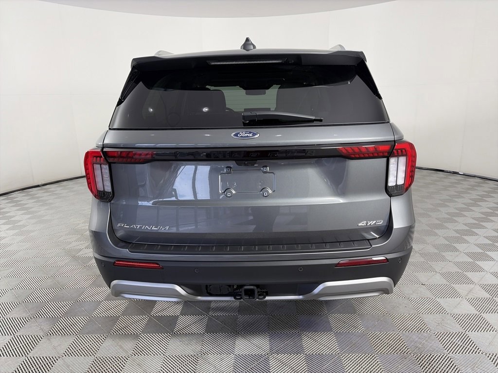 Certified 2025 Ford Explorer Platinum w/ LUX Leather Package image 4