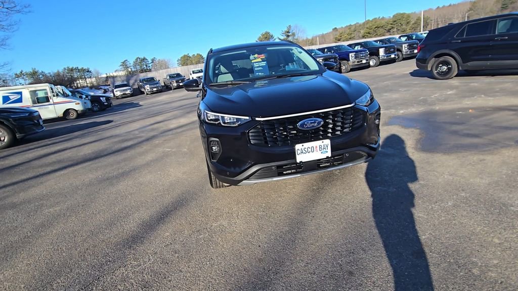 Certified 2025 Ford Escape SE w/ PHEV Premium Package FWD image 14