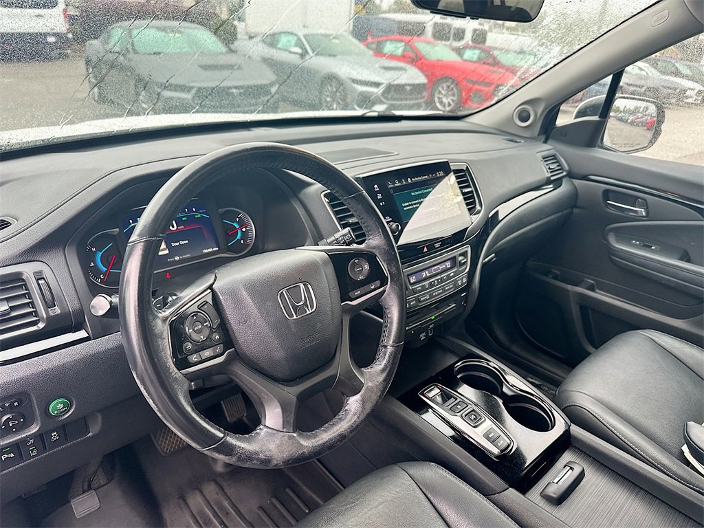 Used 2021 Honda Pilot Touring image 11