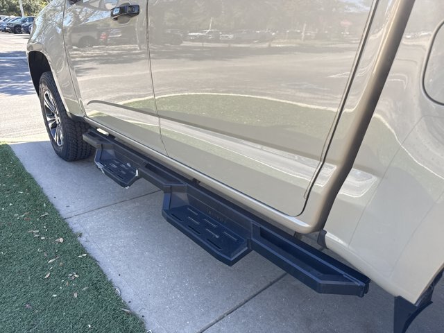 Used 2022 Chevrolet Colorado Z71 RWD image 11