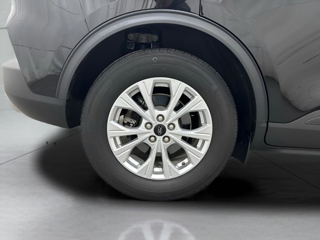 Certified 2024 Ford Escape Active w/ Cold Weather Package FWD image 10