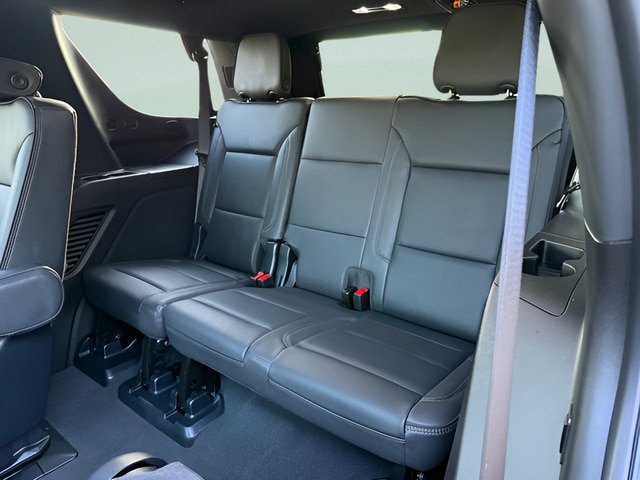 Used 2025 Chevrolet Tahoe High Country w/ Sun And Tow Package AWD/4WD image 8