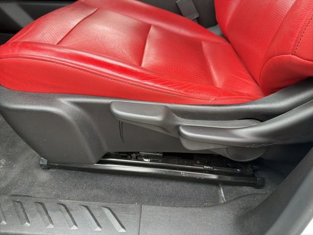 Used 2024 Chevrolet Colorado W/T w/ WT Convenience Package RWD image 18