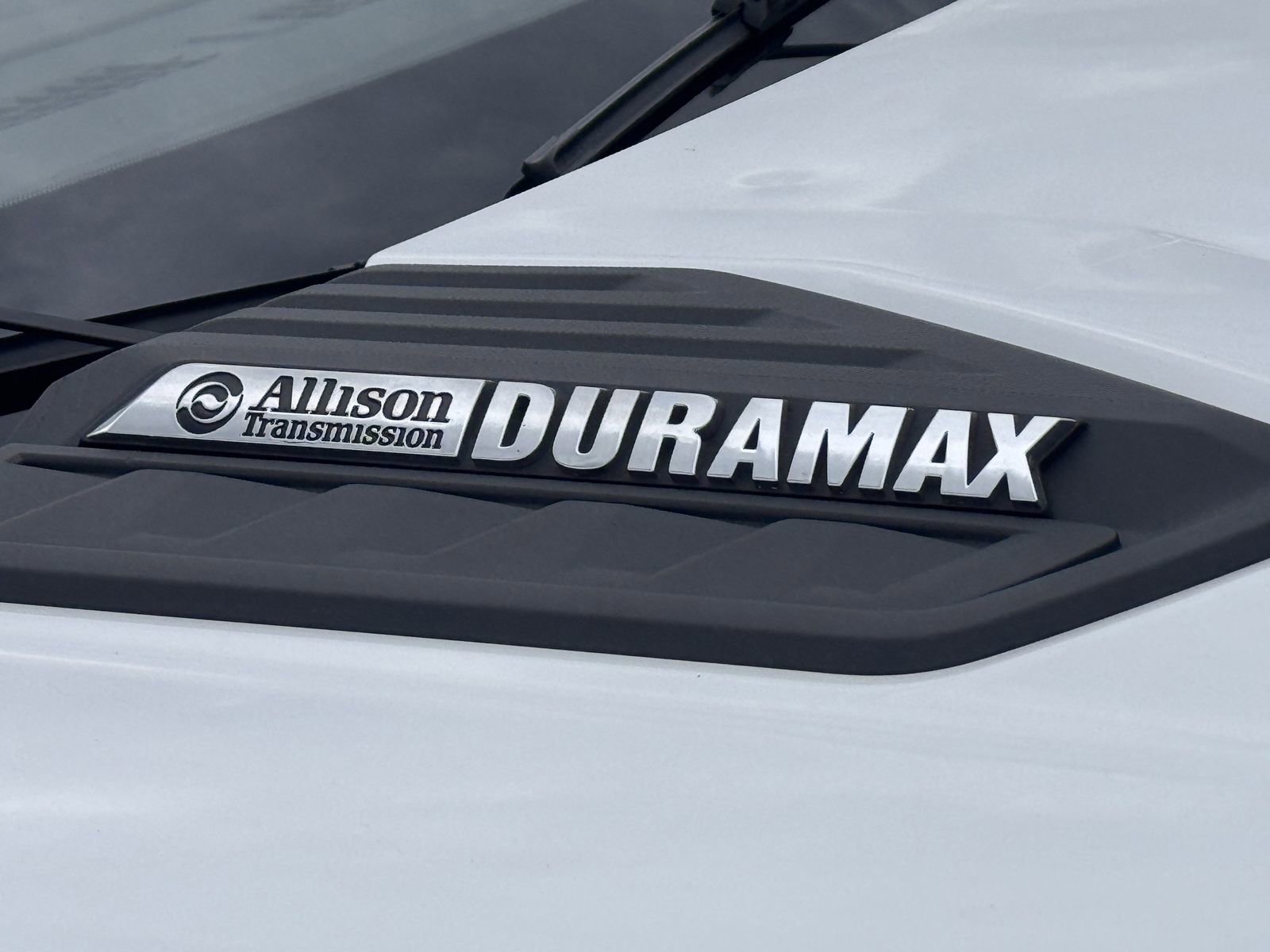 Used 2024 Chevrolet Silverado 3500 High Country w/ Technology Package image 12