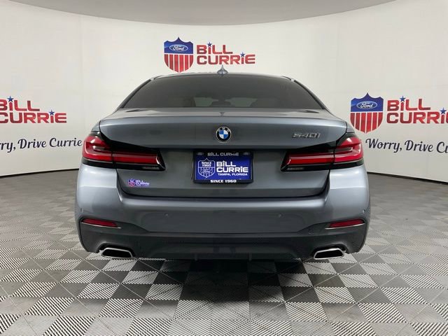 Used 2022 BMW 540i w/ Executive Package image 4